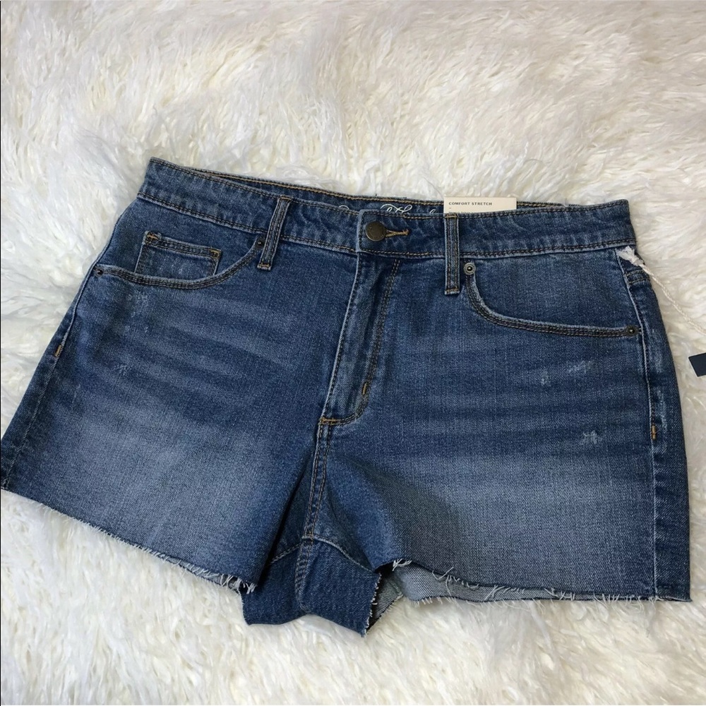 NEW Universal Thread size 10 High Rise Jean Shorts